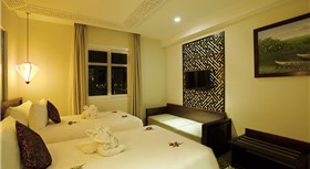 Khách sạn Royal Riverside Hội An